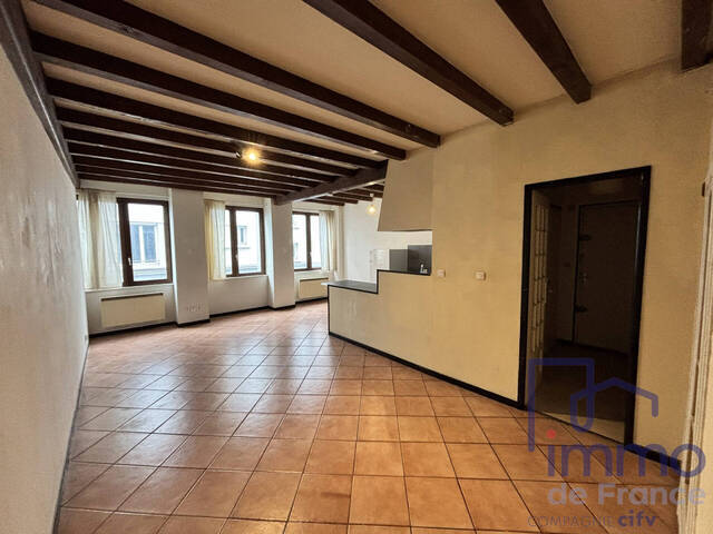 Vente Appartement 2 pièces 58.22 m² Saint-Étienne 42000