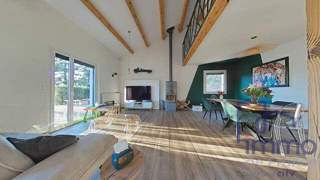 Vente Maison 6 pièces 200 m² Villars 42390