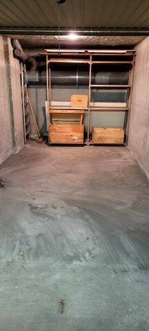 Location Parking garage individuel Saint-Genest-Lerpt 42530