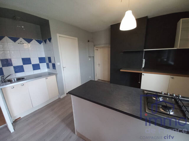 Vente Appartement 1 pièce 40.35 m² L'Étrat 42580