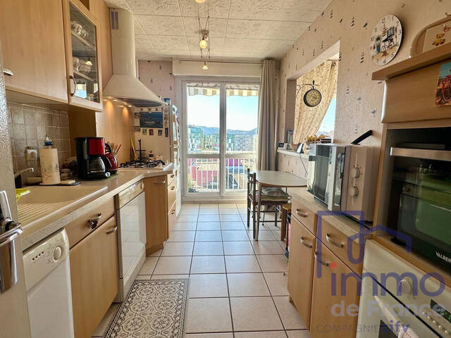 Vente Appartement 3 pièces 70 m² Saint-Étienne 42000