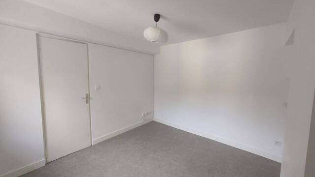Location Appartement t1 26 m² Saint-Étienne 42000 HYPER CENTRE