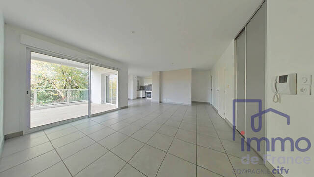 Vente Appartement 3 pièces 88 m² Saint-Genest-Lerpt 42530