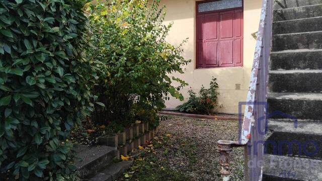 Vente Immeuble 153 m² Roche-la-Molière 42230