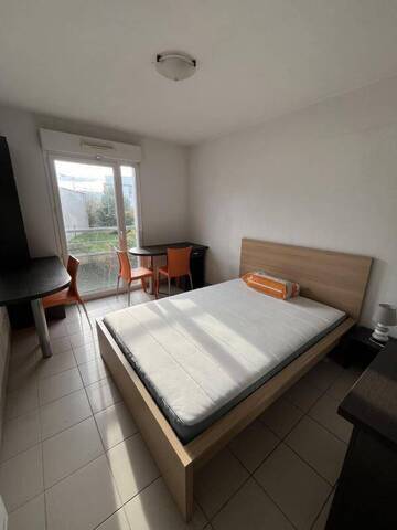 Location Appartement studio 1 pièce 19 m² Saint-Priest-en-Jarez 42270 HÔPITAL NORD