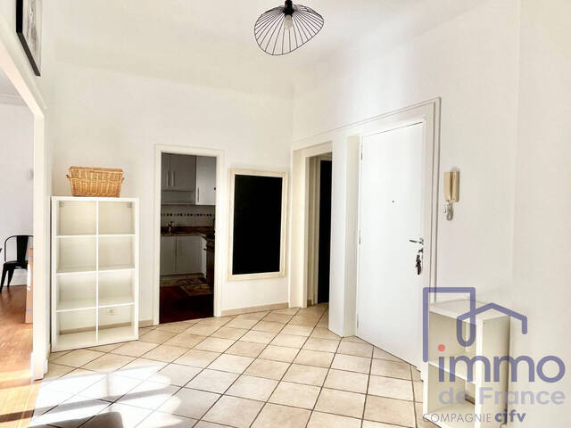 Vente Appartement 6 pièces 126 m² Saint-Étienne 42100