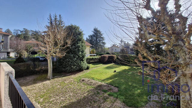 Vente Maison 6 pièces 122 m² Saint-Priest-en-Jarez 42270