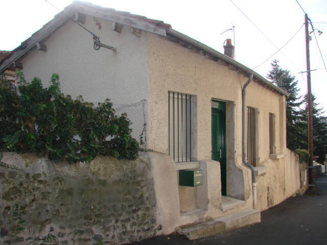 Location Appartement studio 1 pièce 28 m² Aiguilhe 43000