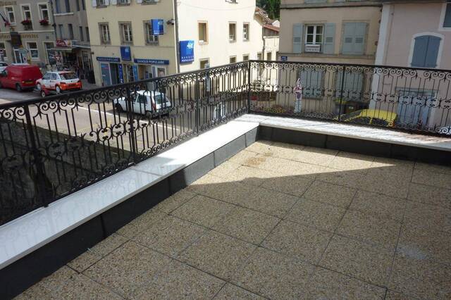 Location Appartement t3 4 pièces 75 m² Brives-Charensac 43700