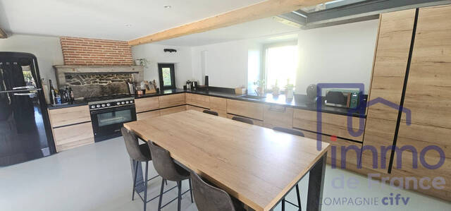 Vente Maison ferme 6 pièces 176 m² La Tour-en-Jarez 42580