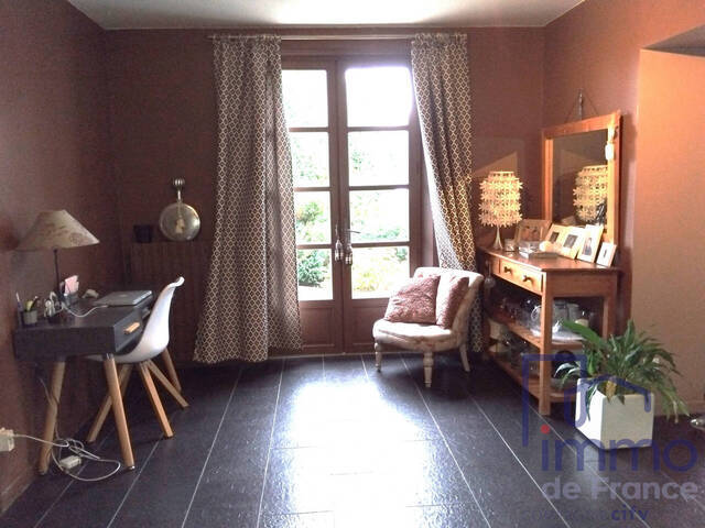 Vente Maison villa 5 pièces 168 m² Le Puy-en-Velay 43000