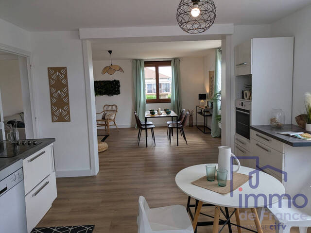 Vente Appartement 5 pièces 116 m² Veauche 42340
