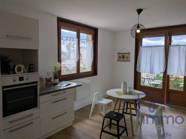 Vente Appartement 5 pièces 116 m² Veauche 42340