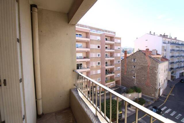 Location Appartement t4 3 pièces 70 m² Le Puy-en-Velay 43000