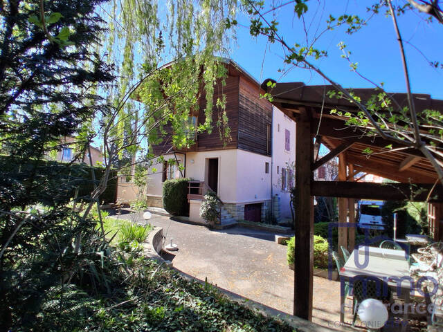 Vente Maison 8 pièces 150 m² Le Puy-en-Velay 43000