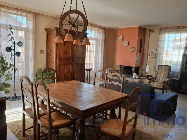 Vente Maison 8 pièces 150 m² Le Puy-en-Velay 43000