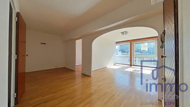 Vente Appartement 2 pièces 60.54 m² Saint-Étienne 42100