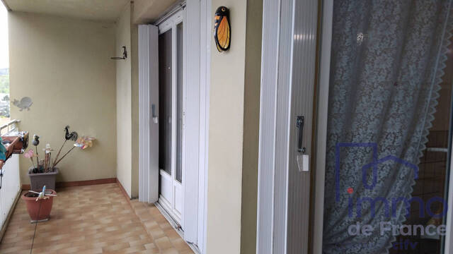 Vente Appartement 4 pièces 81 m² La Ricamarie 42150