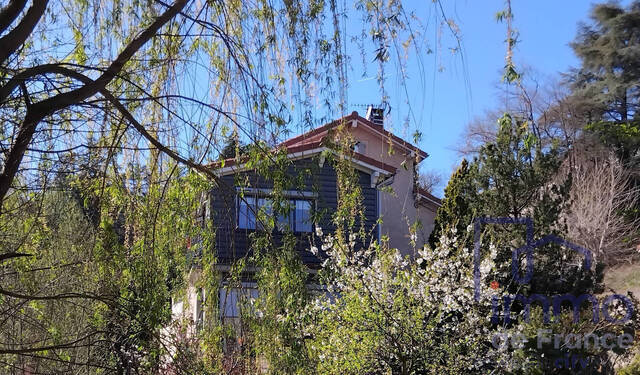 Vente Maison 4 pièces 163 m² Le Puy-en-Velay 43000