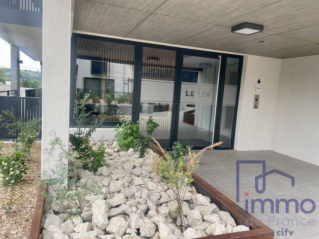 Vente Appartement Saint-Genest-Lerpt 42530
