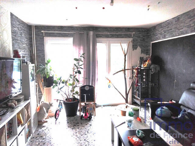 Vente Appartement 4 pièces 86.81 m² Saint-Étienne 42000