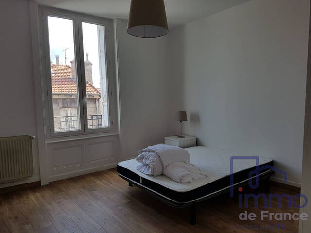 Vente Appartement 2 pièces 47.61 m² Saint-Étienne 42000