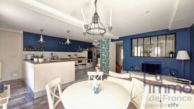 Sale Apartment 5 rooms 93.2 m² Saint-Étienne 42000