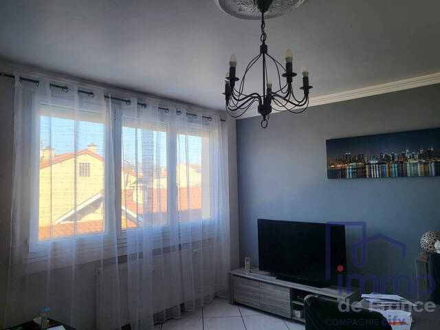 Vente Appartement 5 pièces 77.3 m² Sury-le-Comtal 42450