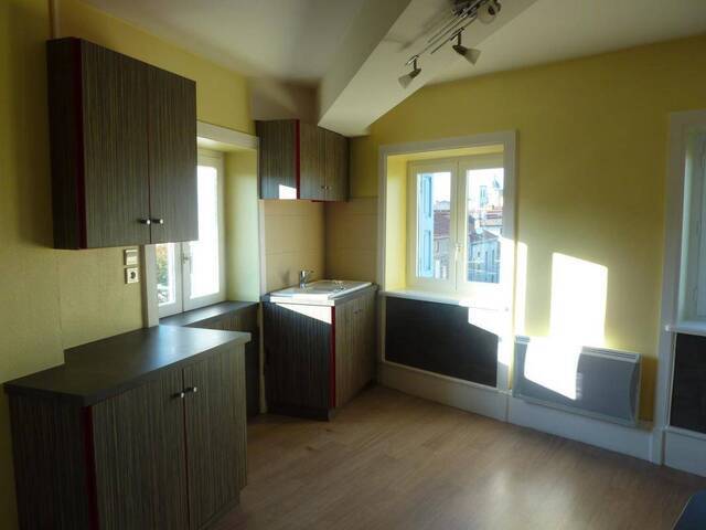 Location Appartement t2 57 m² Montbrison 42600