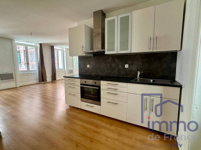 Vente Appartement 2 pièces 58 m² Saint-Étienne 42000