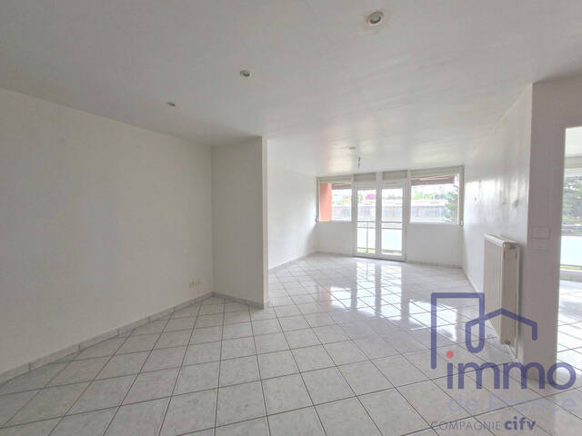 Vente Appartement 5 pièces 128.23 m² Saint-Étienne 42000