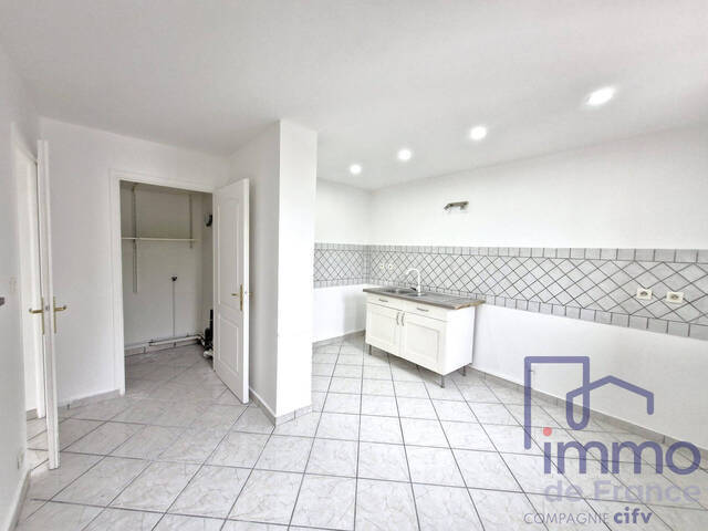 Vente Appartement 5 pièces 128.23 m² Saint-Étienne 42000
