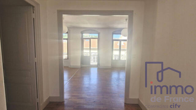 Vente Appartement 4 pièces 78 m² Saint-Étienne 42000