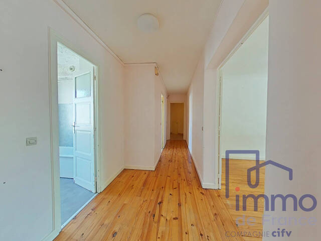 Sale Apartment 4 rooms 87.66 m² Le Puy-en-Velay 43000
