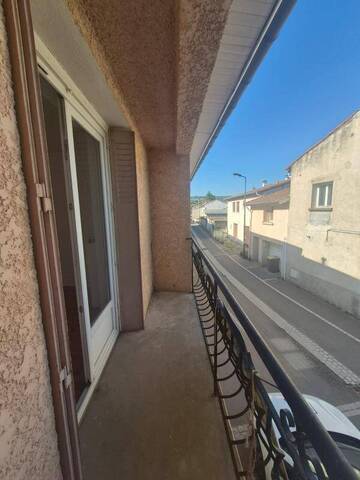 Rent Apartment t3 72 m² Saint-Marcellin-en-Forez 42680