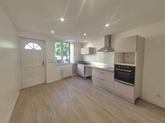 Rent Apartment t2 45 m² Saint-Marcellin-en-Forez 42680