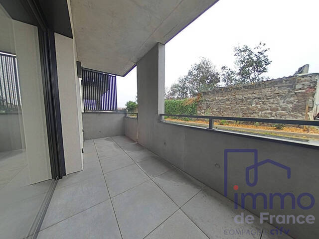 Vente Appartement 2 pièces 48 m² Saint-Genest-Lerpt 42530