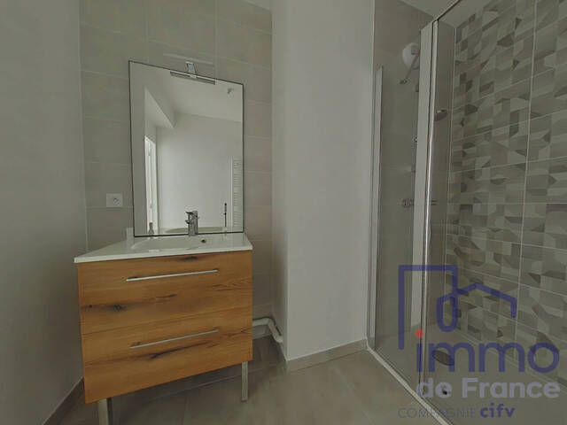 Vente Appartement 2 pièces 48 m² Saint-Genest-Lerpt 42530