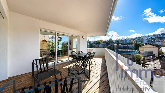 Sale Apartment 4 rooms 84.87 m² Saint-Étienne 42000