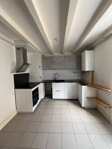 Location Appartement duplex/triplex 2 pièces 54 m² Le Puy-en-Velay 43000