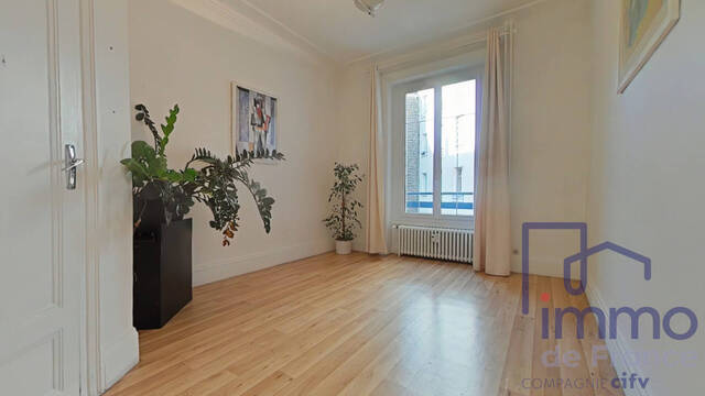 Vente Appartement 3 pièces 93 m² Saint-Étienne 42000