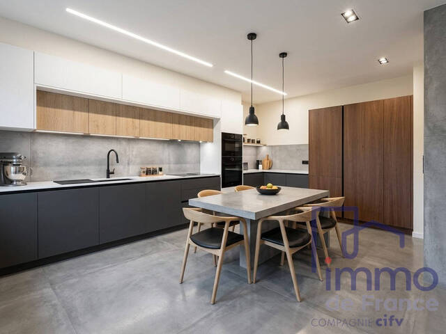 Vente Appartement 5 pièces 107.23 m² Saint-Étienne 42100