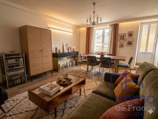 Vente Appartement 5 pièces 107.23 m² Saint-Étienne 42100