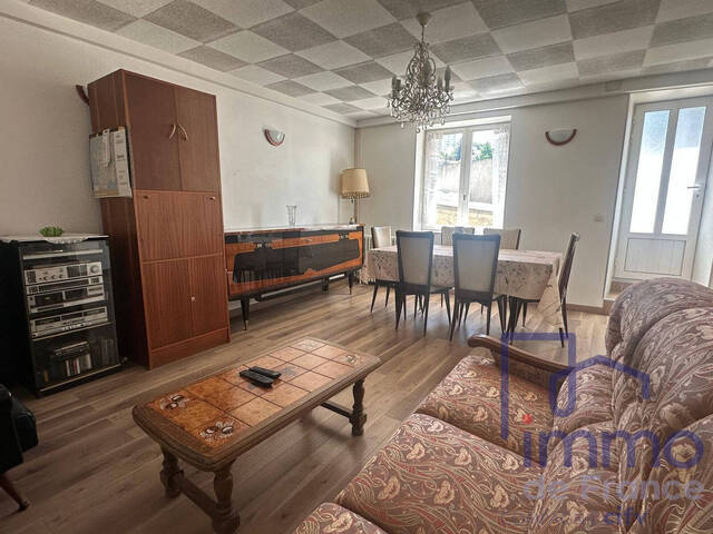 Vente Appartement 5 pièces 107.23 m² Saint-Étienne 42100