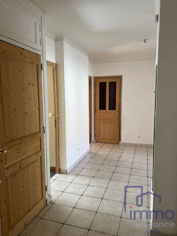 Vente Appartement 5 pièces 94.4 m² Saint-Étienne 42000