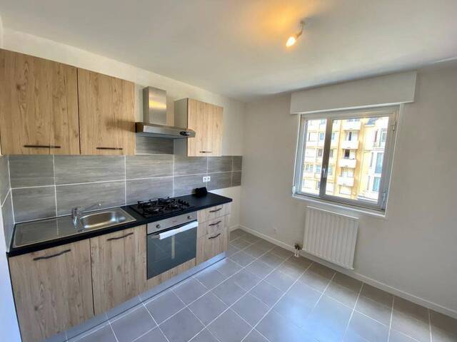Location Appartement t3 68 m² Saint-Étienne 42000