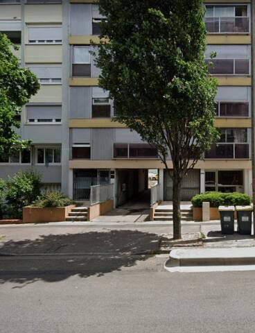 Location Parking Saint-Étienne 42100 BELLEVUE