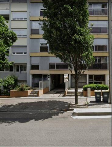 Location Parking Saint-Étienne 42100 BELLEVUE