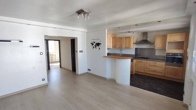 Location Appartement t3 56 m² Saint-Étienne 42100 MONTPLAISIR