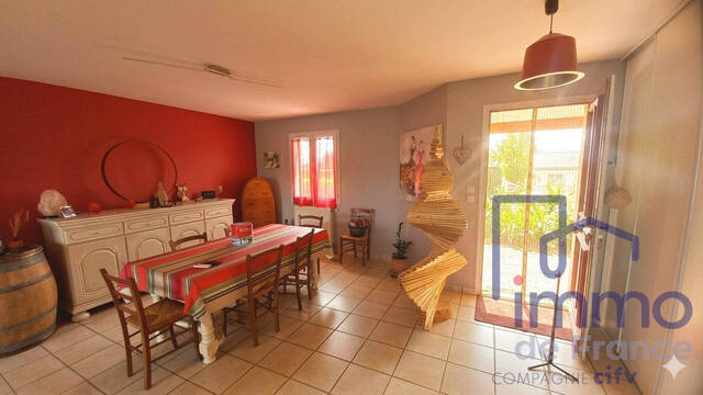 Vente Maison traditionnelle 7 pièces 143 m² Saint-Maurice-en-Gourgois 42240